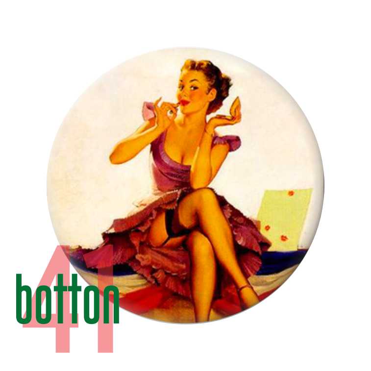 Pinup maquiando-se